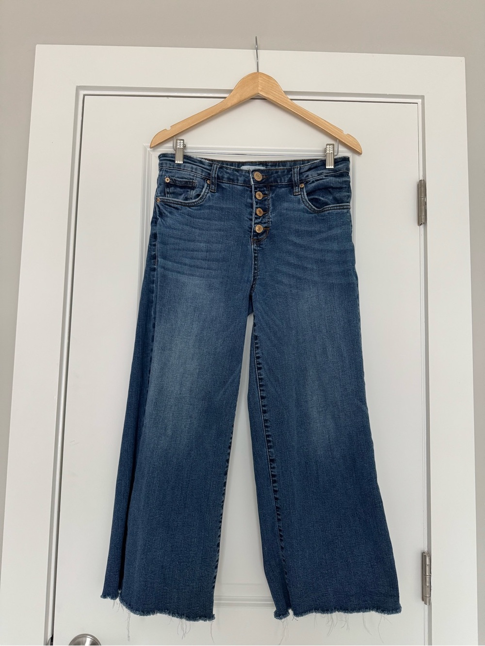 STS Blue Button-Fly Wide-Leg Jeans in Medium Blue